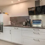 Prázdninový dům 3 Bedroom Cozy In