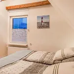3 Bedroom Cozy In