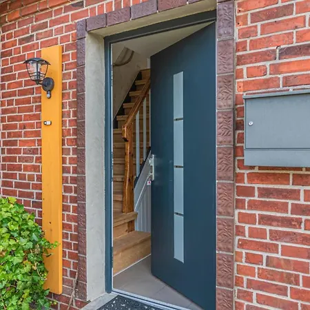 בית נופש 3 Bedroom Cozy In *