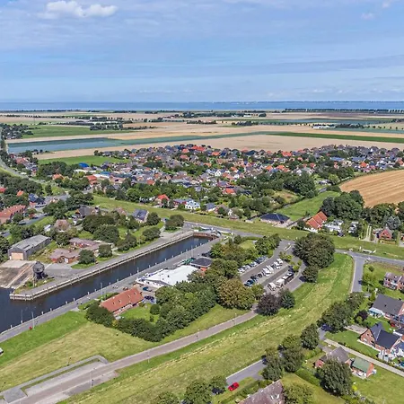 3 Bedroom Cozy In Nyaraló Friedrichskoog