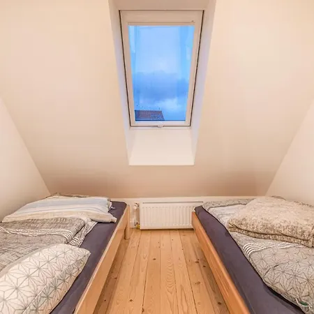 בית נופש 3 Bedroom Cozy In