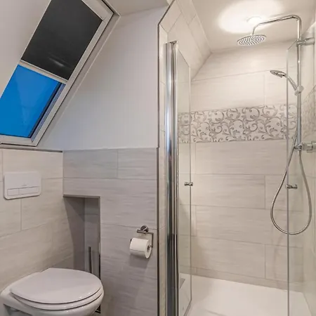 3 Bedroom Cozy In 度假居 腓特烈斯科格