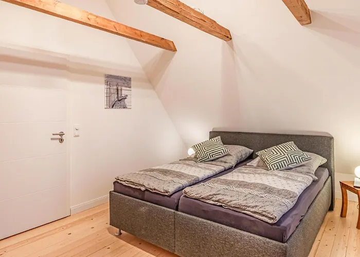 3 Bedroom Cozy In