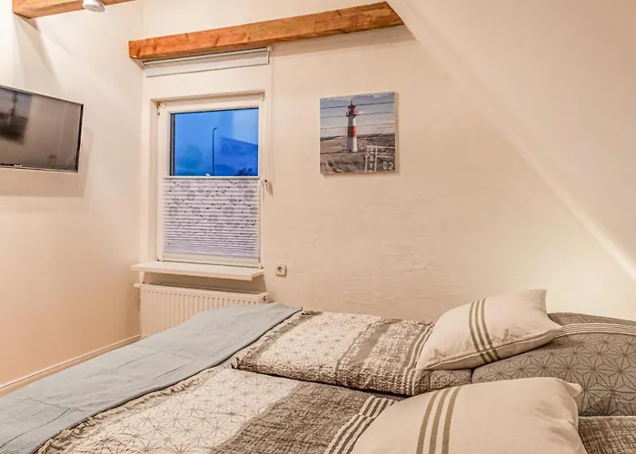 3 Bedroom Cozy In